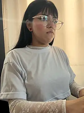 angie rousse  online show from 24, 11, 2025