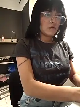 angie rousse  online show from 20, 10, 2025