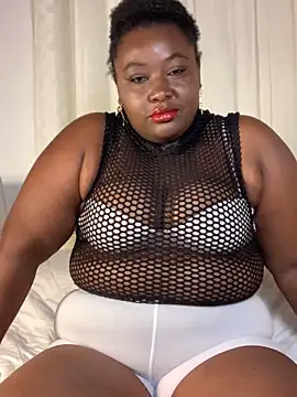 Snapshot of Candy_Brown69 chatting on 10, 10, 2025 Candy Brown69 online show from 10, 10, 2025