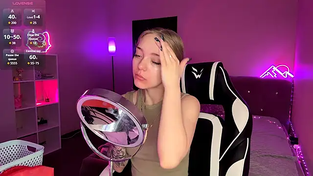 EvaPeace online show from 9, 2, 2026