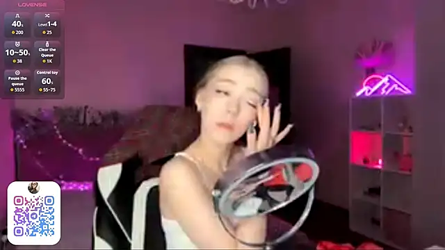 EvaPeace online show from 2, 2, 2026