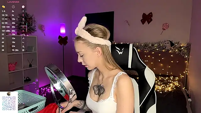 EvaPeace online show from 5, 1, 2026