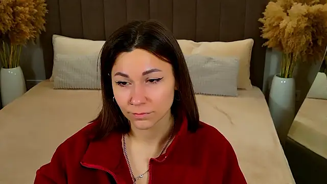 EdenSolis online show from 6, 3, 2026