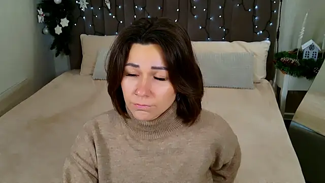 EdenSolis online show from 15, 12, 2025