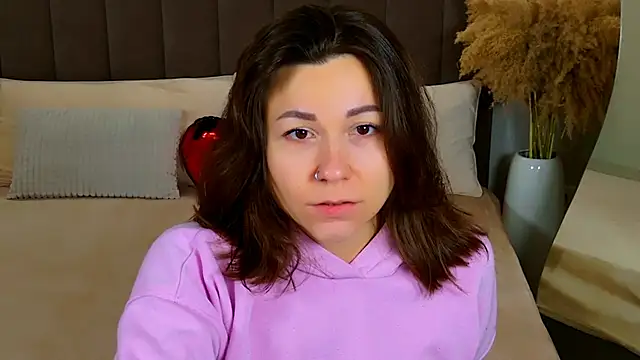 EdenSolis online show from 24, 4, 2026