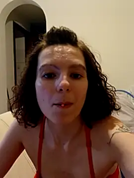 labellerose online show from 10, 3, 2026