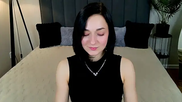 Snapshot of BaileeLynn chatting on 6, 5, 2026 BaileeLynn online show from 6, 5, 2026