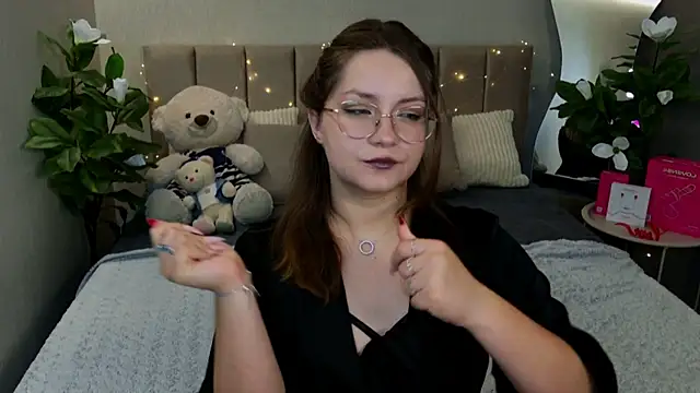 Snapshot of Briarx chatting on 26, 6, 2026 Briarx online show from 26, 6, 2026