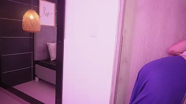 Thalia Karlson online show from 21, 3, 2026