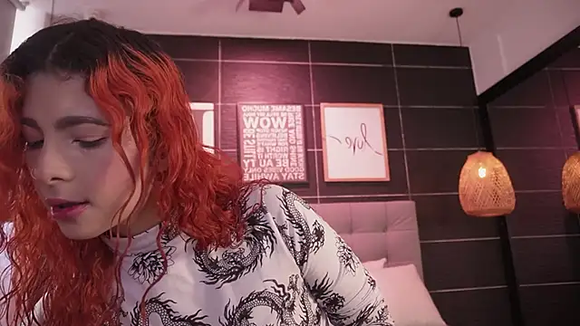 Thalia Karlson online show from 7, 11, 2025