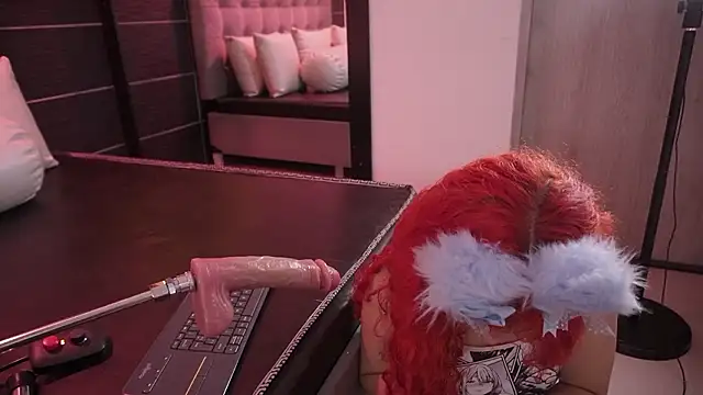 Thalia Karlson online show from 12, 2, 2026