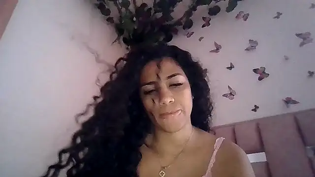 Snapshot of abby_moss_2 chatting on 10, 7, 2026 abby moss 2 online show from 10, 7, 2026