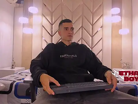 Ethan Boy  online show from 4, 2, 2026