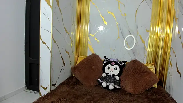 Snapshot of adara_sweet20 chatting on 20, 11, 2025 adara sweet20 online show from 20, 11, 2025