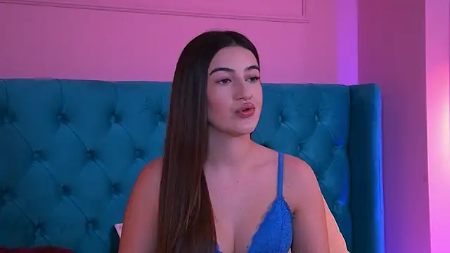 TaliaMorenne online show from 26, 10, 2025