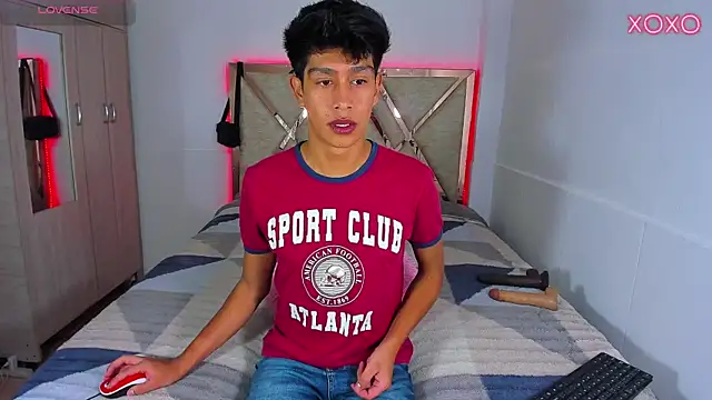 Snapshot of Jacovo2002 chatting on 17, 10, 2025 Jacovo2002 online show from 17, 10, 2025