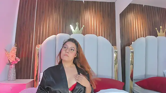 Adhara adams18 online show from 12, 10, 2025