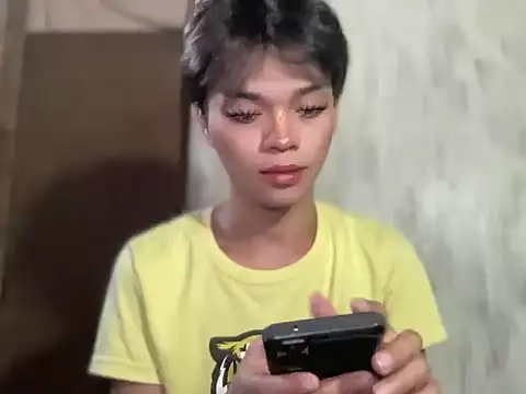 Snapshot of Chechay chatting on 28, 11, 2025 Chechay online show from 28, 11, 2025