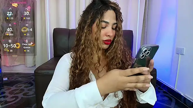 Snapshot of Luna_Vex chatting on 29, 10, 2025 Luna Vex online show from 29, 10, 2025