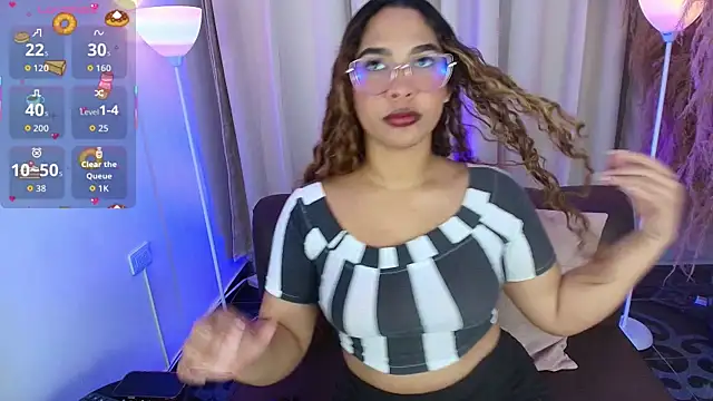 Snapshot of Luna_Vex chatting on 26, 11, 2025 Luna Vex online show from 26, 11, 2025