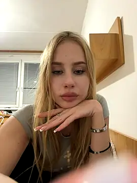 JudithCarly online show from 9, 11, 2025