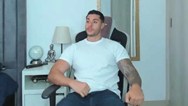 Snapshot of Ken_mailik1 chatting on 11, 5, 2026 Ken mailik1 online show from 11, 5, 2026