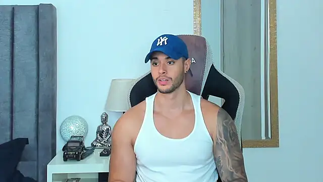 Snapshot of Ken_mailik1 chatting on 15, 5, 2026 Ken mailik1 online show from 15, 5, 2026