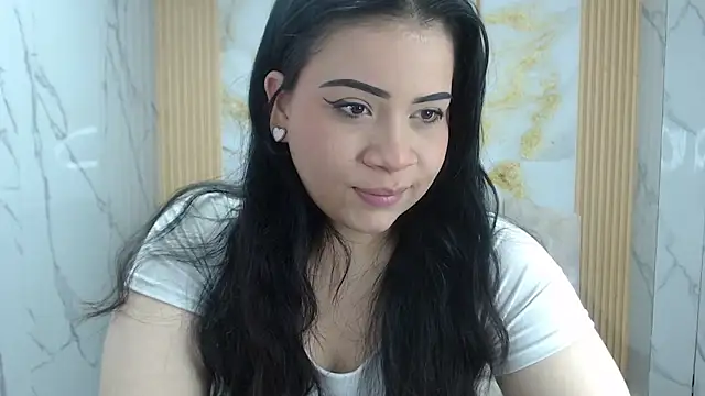 Snapshot of Scarlettt_s chatting on 17, 11, 2025 Scarlettt s online show from 17, 11, 2025