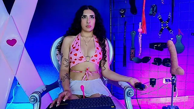 Snapshot of Bela_sophie_ chatting on 25, 11, 2025 Bela sophie online show from 25, 11, 2025