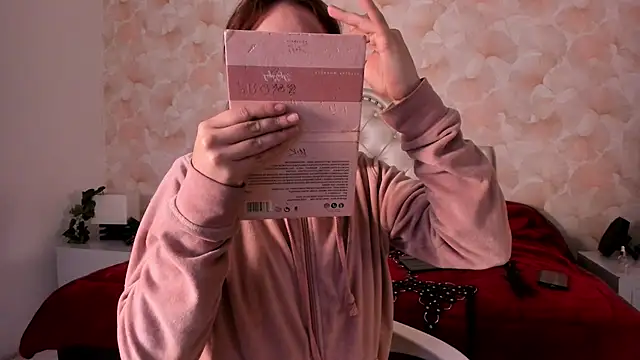 NameaRohouse online show from 7, 2, 2026