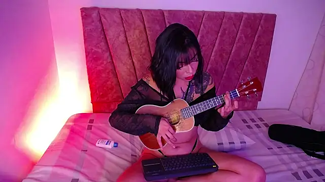 Snapshot of _Scarlet_jones_ chatting on 16, 10, 2025 Scarlet jones online show from 16, 10, 2025