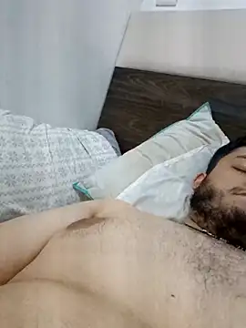 Snapshot of rich_ryx chatting on 21, 12, 2025 rich ryx online show from 21, 12, 2025