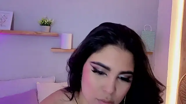 shainadavis online show from 1, 2, 2026