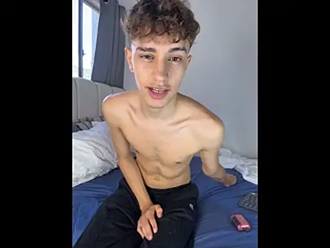 Douglas Lux online show from 21, 11, 2025