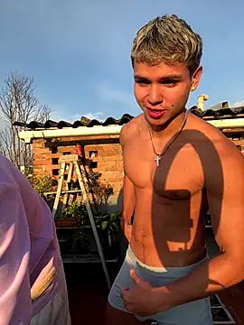 mirallesandbig online show from 16, 10, 2025