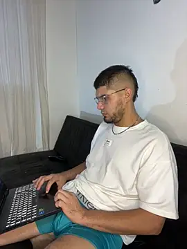 mirallesandbig online show from 25, 10, 2025