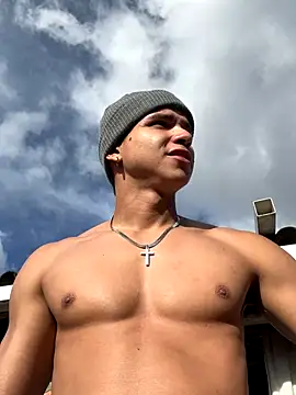 mirallesandbig online show from 19, 10, 2025