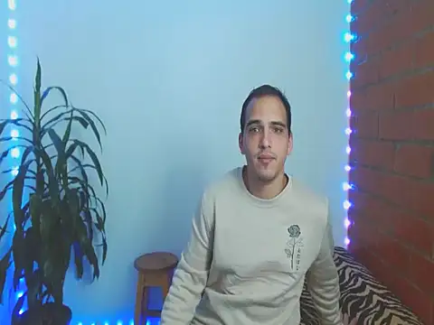 Maax3023 online show from 28, 10, 2025