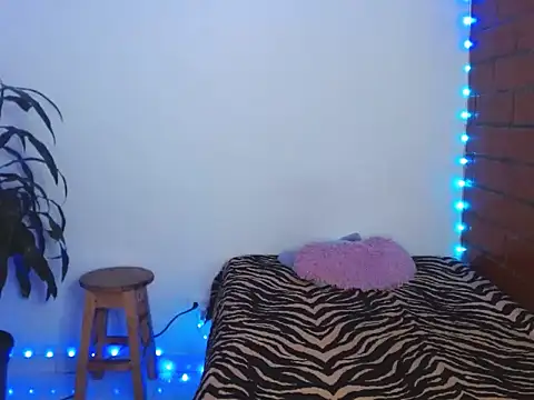 Maax3023 online show from 26, 10, 2025