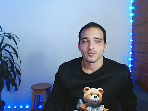 Maax3023 online show from 6, 11, 2025