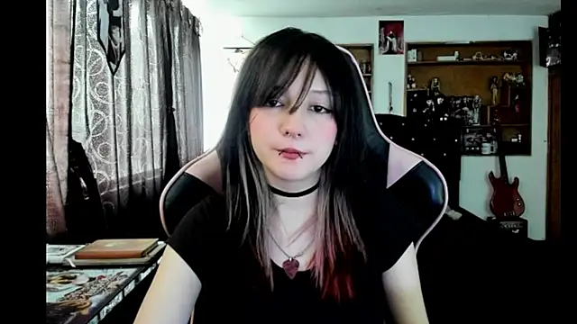 Maki Zein  online show from 14, 1, 2026