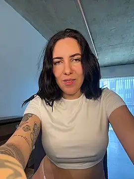 Lolathebaddie online show from 17, 2, 2026