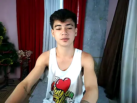 boy raphael online show from 15, 10, 2025