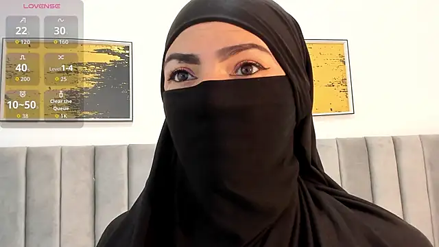  naylaa  online show from 11, 11, 2025