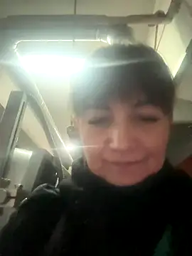 Snapshot of Butterfly8385 chatting on 19, 11, 2025 Butterfly8385 online show from 19, 11, 2025