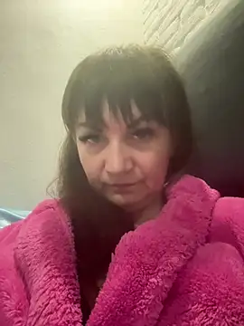 Butterfly8385 online show from 7, 3, 2026