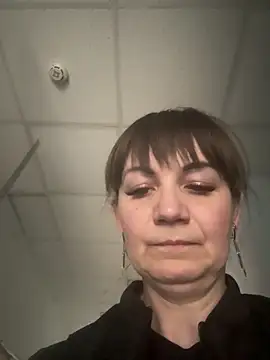 Butterfly8385 online show from 25, 3, 2026