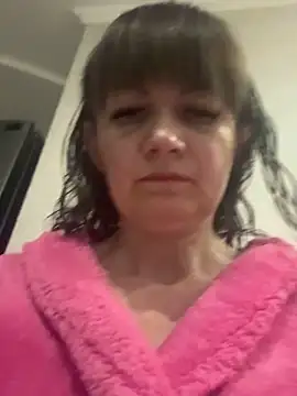 Butterfly8385 online show from 17, 5, 2026