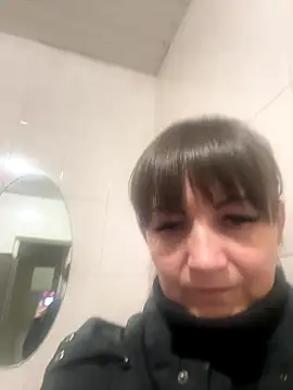 Snapshot of Butterfly8385 chatting on 20, 10, 2025 Butterfly8385 online show from 20, 10, 2025