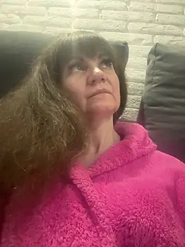 Butterfly8385 online show from 24, 3, 2026